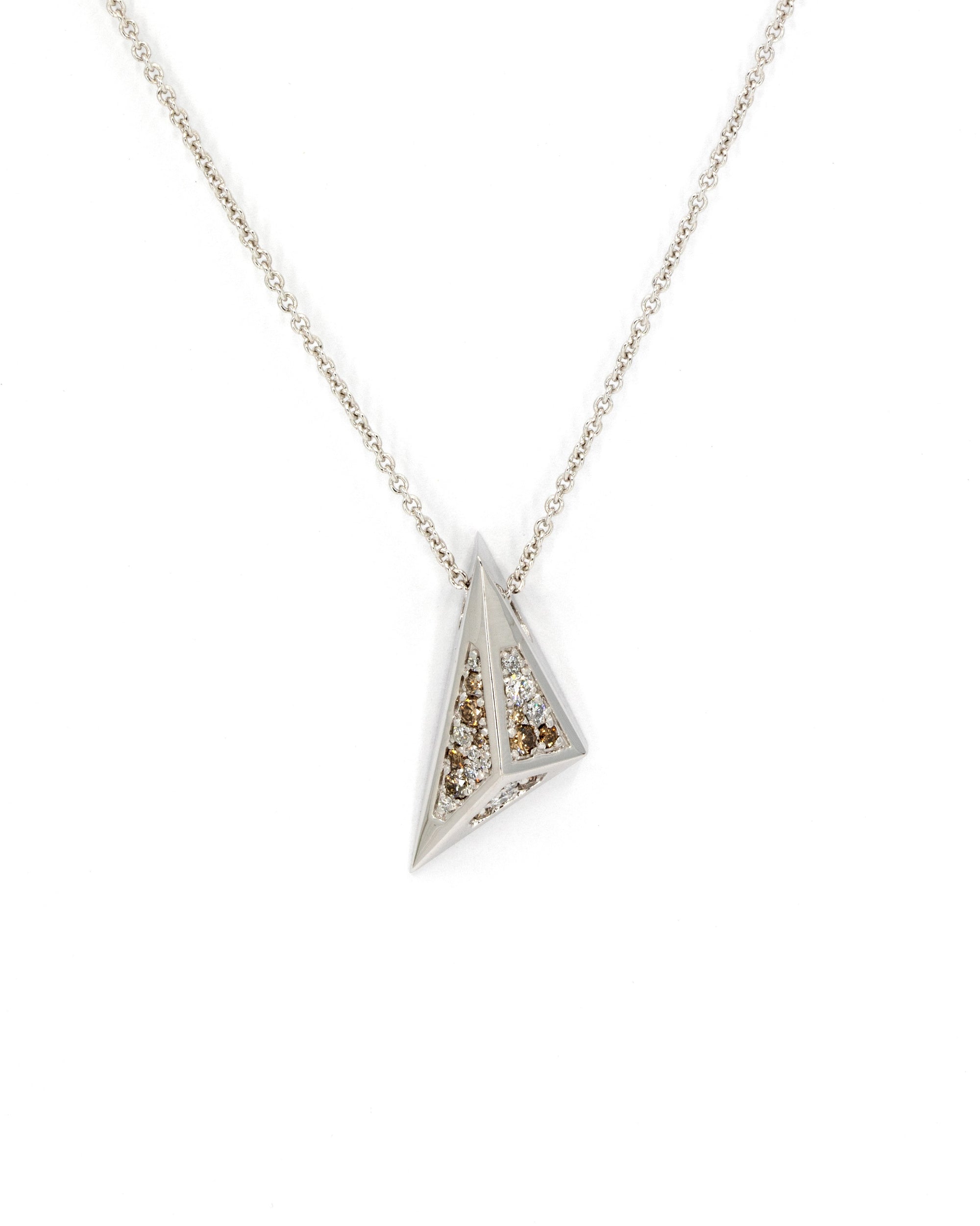 White gold pyramidal pendant featuring lab-grown white and golden-brown diamonds, designed by Bena Jewelry. Contemporary geometric jewelry, handmade in Montreal.