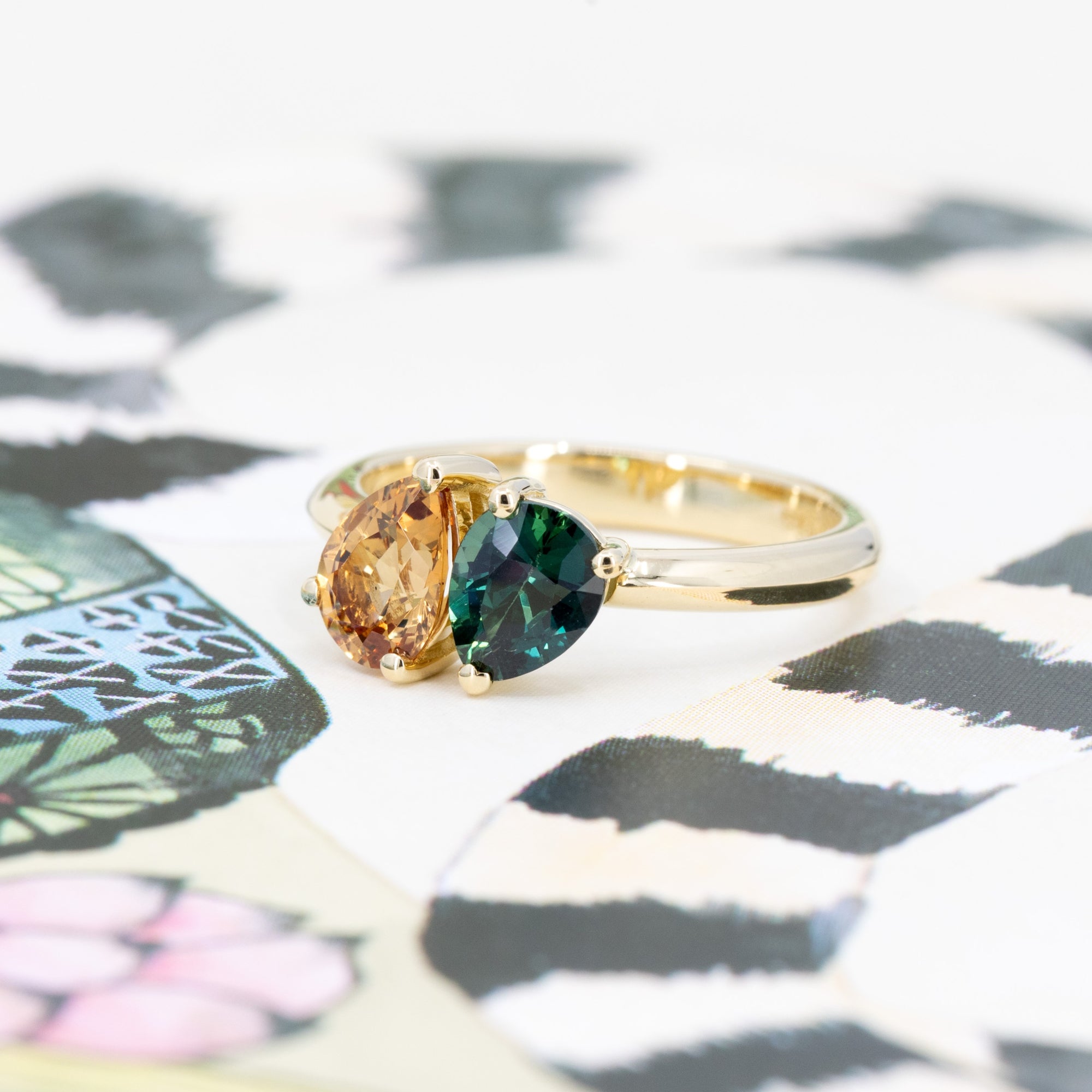 TOI &amp; MOI PEAR GEMS | Yellow Gold