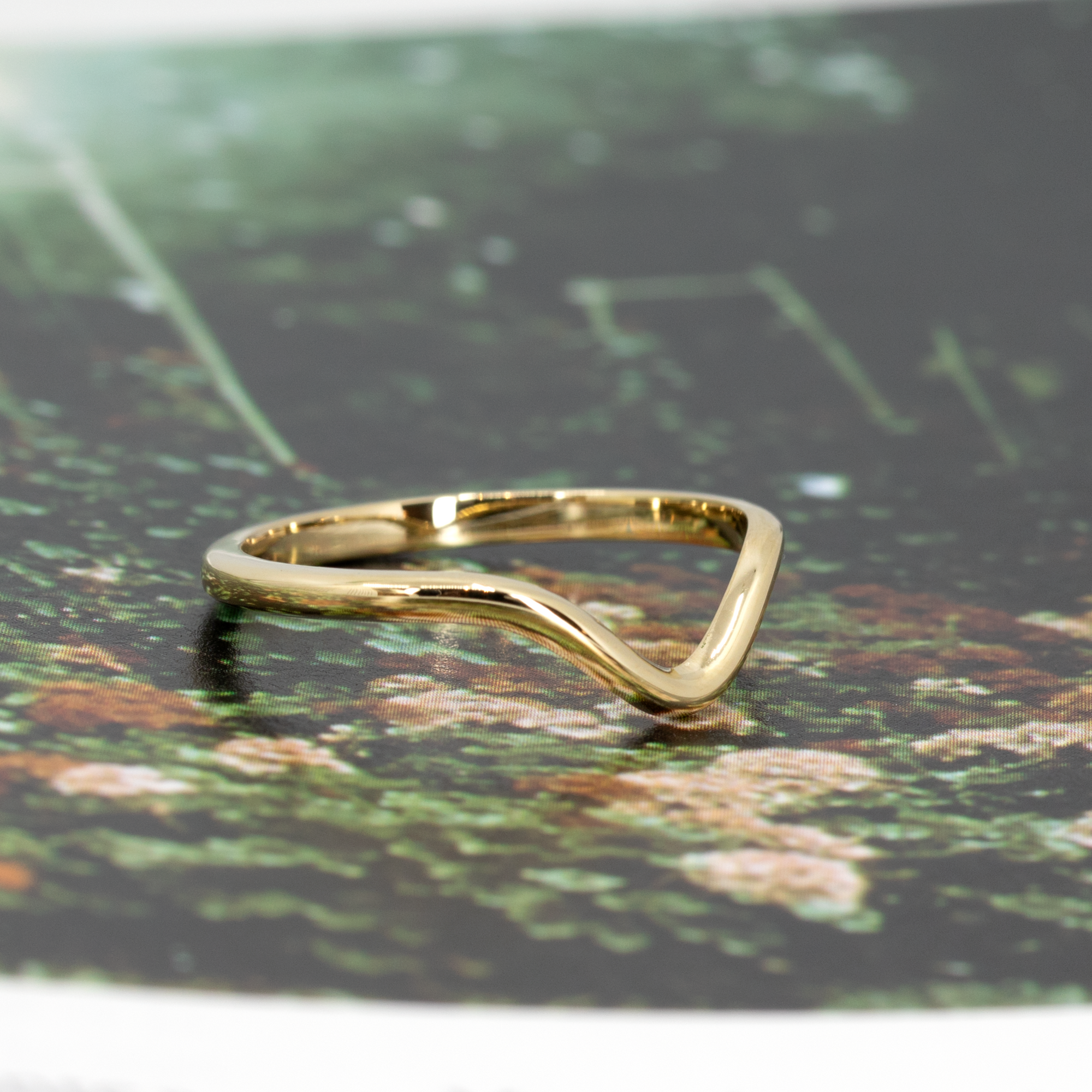 CUSTOM CURVED BAND | Yellow Gold Ring