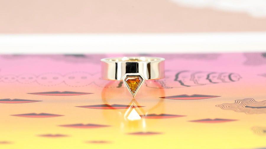 Zenith Orange Natural Triangle Diamond Boxy Gold Ring