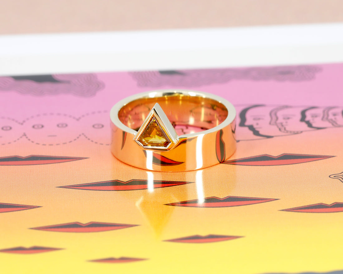 Zenith Orange Natural Triangle Diamond Boxy Gold Ring