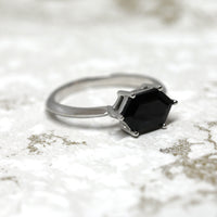 Side view of hexagonal black spinel natural black gems white gold bena jewelry edgy montreal designer custom bridal ring specialist montreal made in canada bold jewelry
