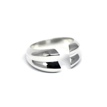 White Gold Frill Ring