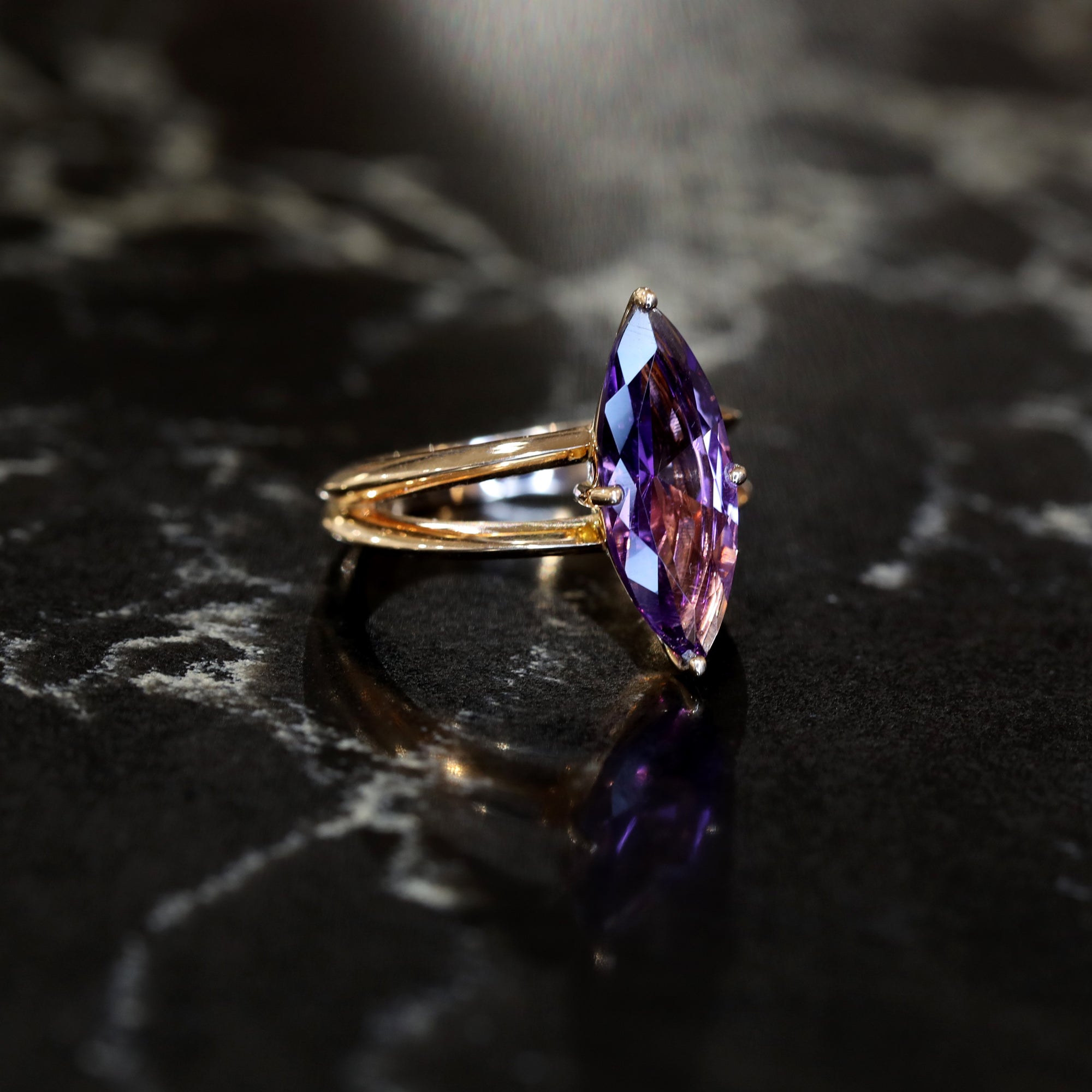 amethyst cocktail ring rose gold bena jewelry edgy color gemstone ring made in montreal fine jewelry designer marquise shape violette purple rose de france amethyst made in montreal