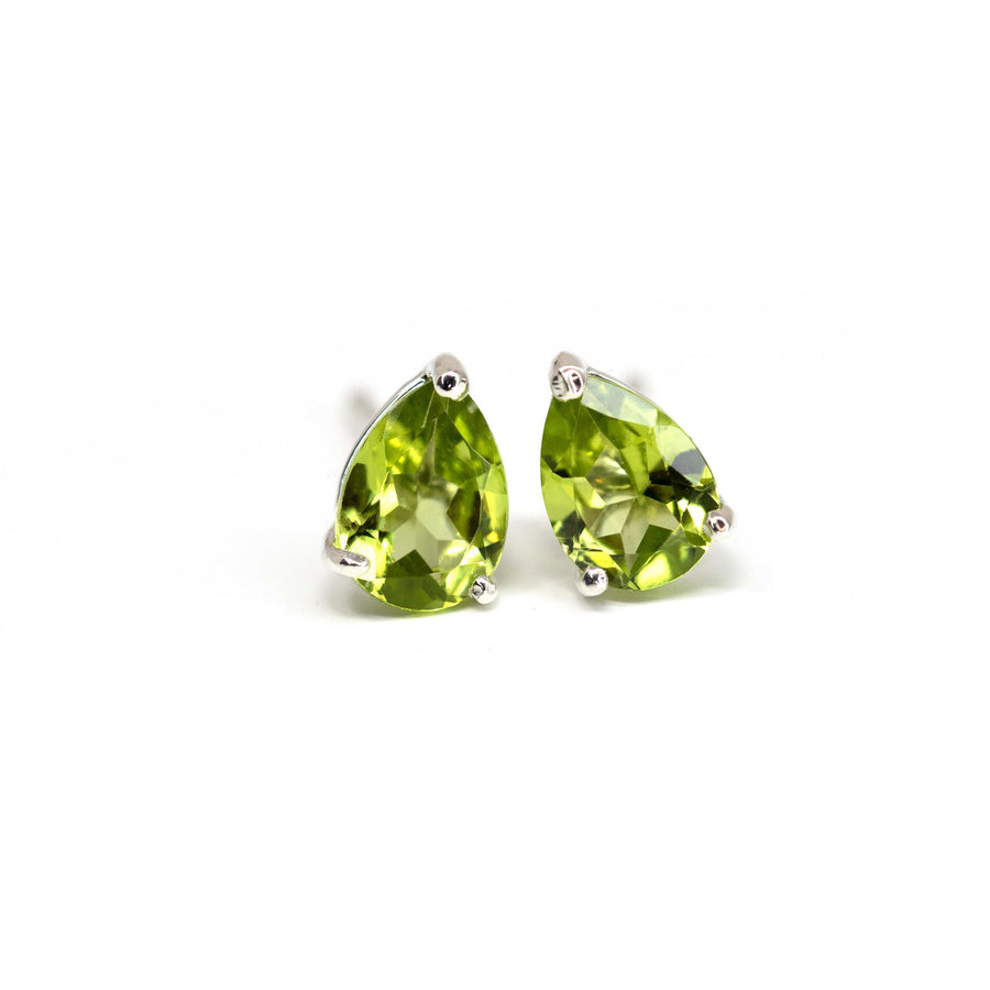 pear shape gemstone stud earrings green gemstone earrings