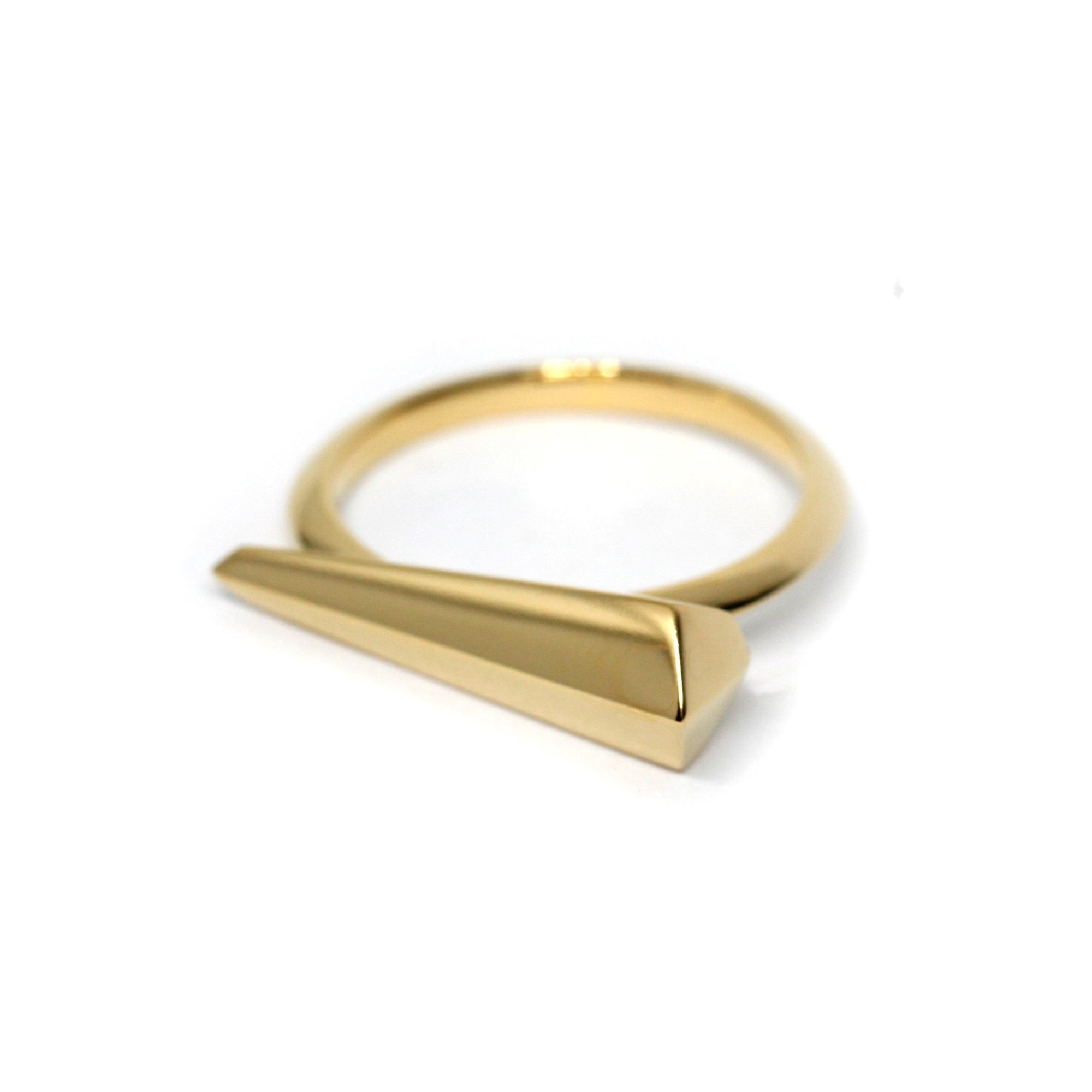 Bena Jewelry Vermeil Gold Ring Modern Deisgn Simple Minimalist Shape Design Montreal Made in Canada