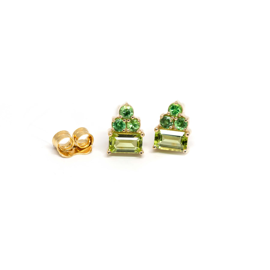 Lola Peridot & Tsavorit Gold Stud Earrings