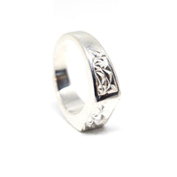 side view of bena jewelry men silver signet ring montreal made bold jewellery only at the jeweler ruby mardi on a white background