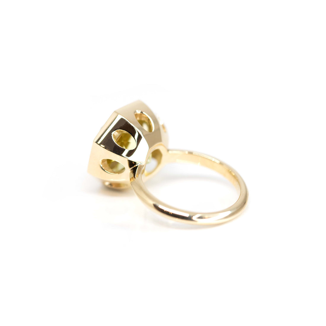 back view of bespoke yellow gold statement ring montreal made by bena jewelry designer for the boutique ruby mardi little italy