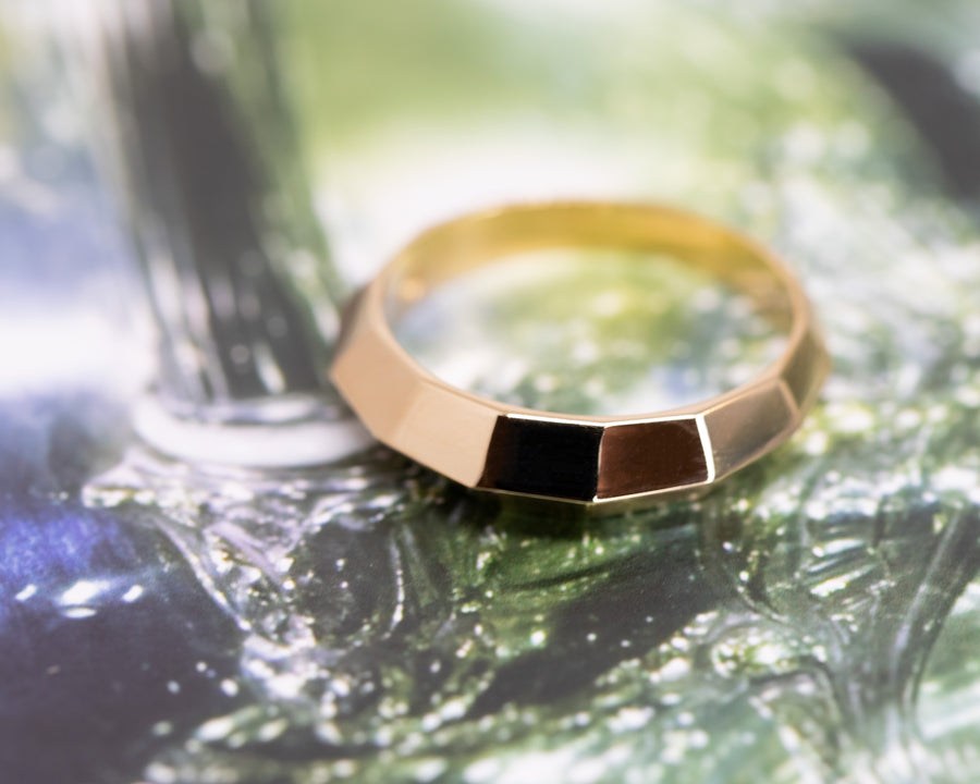 vermeil gold bena jewelry men ring custom made in montreal on dark multi color background