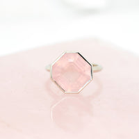 bena jewelry rose quartz cocktail ring custom made jewellery in montreal in white gold on pink and white background