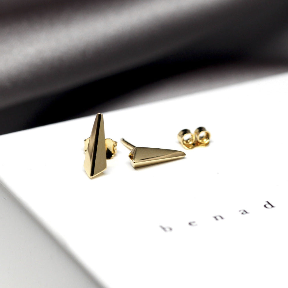 edgy unisex yellow gold stud earrings bena jewelry designer montreal made in canada