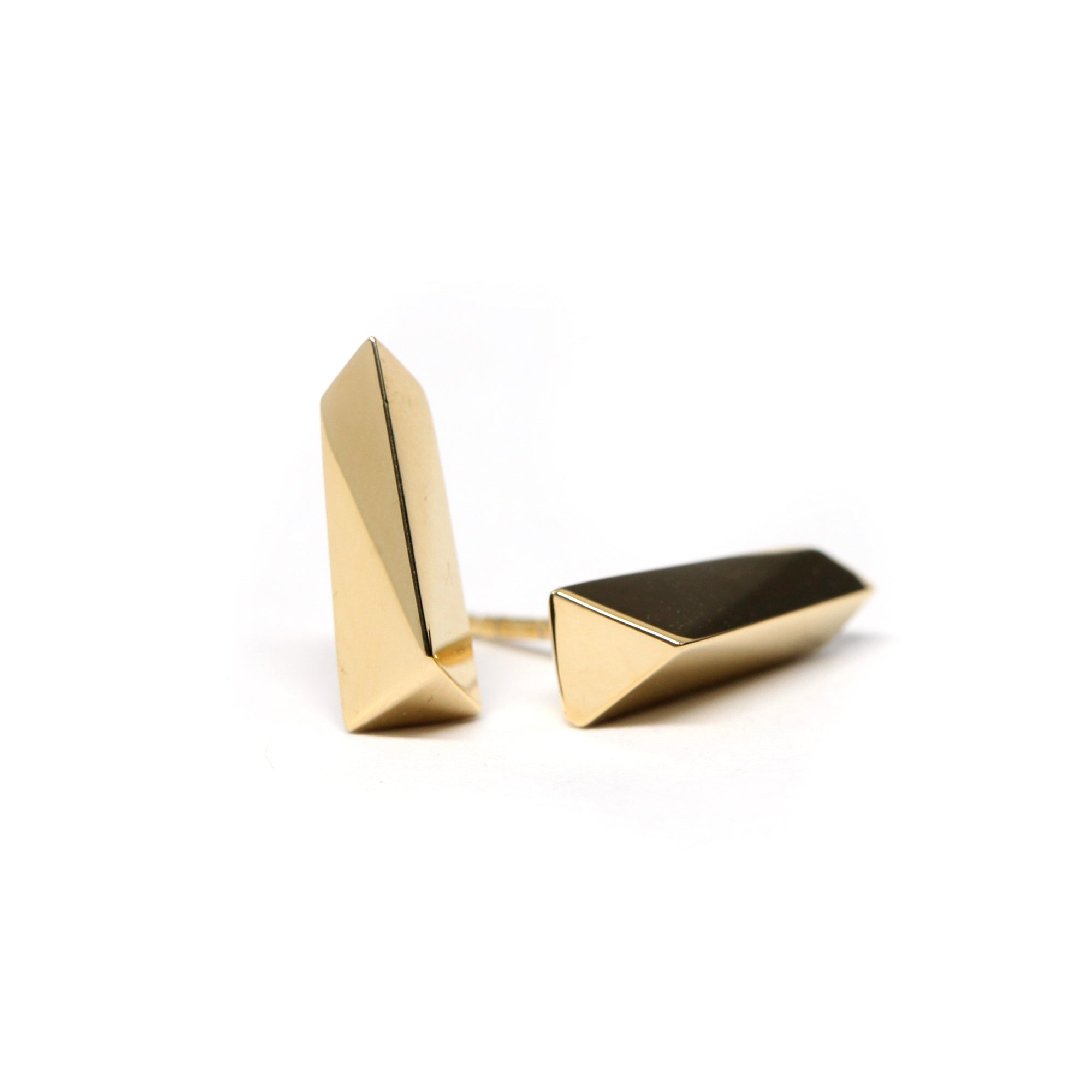 Pike Gold Earrings on white background – Modern and edgy solid gold earrings with a sleek, unisex design. Crafted by Bena Jewelry in Montreal.