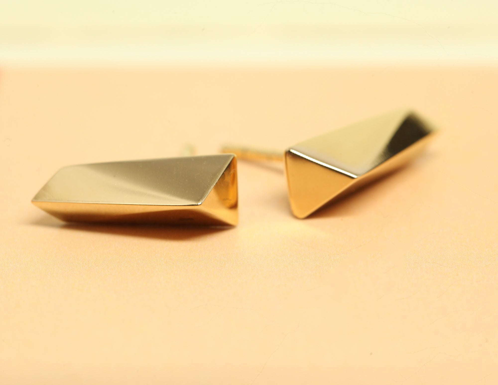 Pike Earrings displayed in jewelry box – Contemporary statement earrings with sharp, clean lines, presented in a luxurious jewelry box. A signature design by Bena Jewelry.